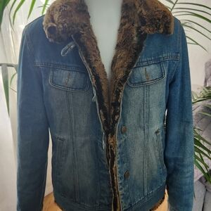 Jean Jacket With Removable fur lining